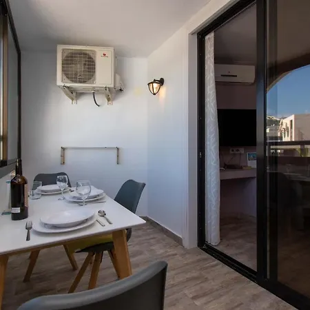 Daire Parque Santiago Ii 268 - Studio With Air Conditioning And Wifi Playa de las Américas